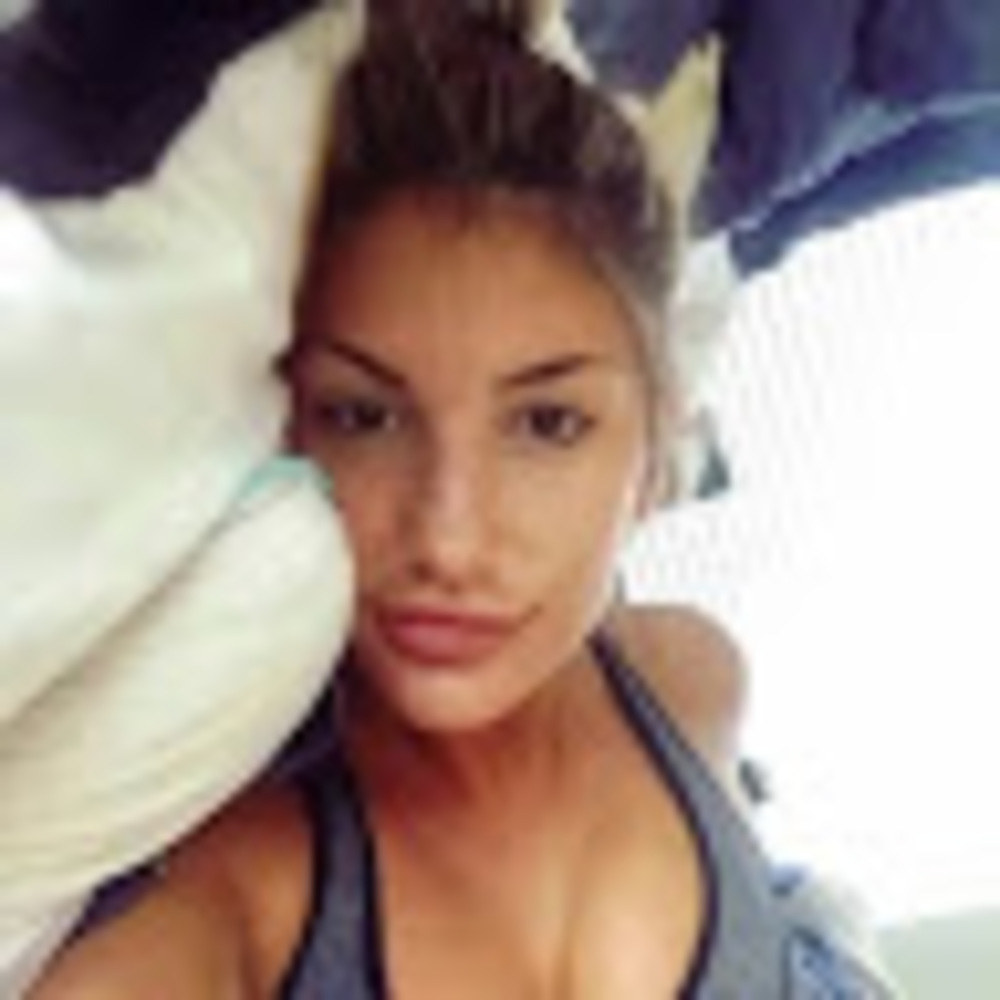 Meet your Posher, Alison